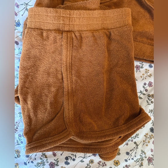 Aerie Rust Lounge Set - Picture 5 of 5